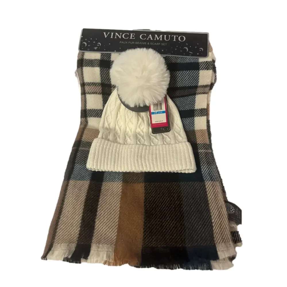 Vince Camuto NWT Set - Faux Fur Beanie & Scarf Set